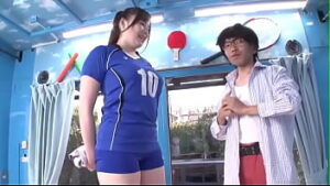 ดูหนังโป๊ญี่ปุ่นฟรี นักกีฬาสาวมีทีเด็ด เก่งทั้งเรื่องเย็ด และเล่นกีฬา  